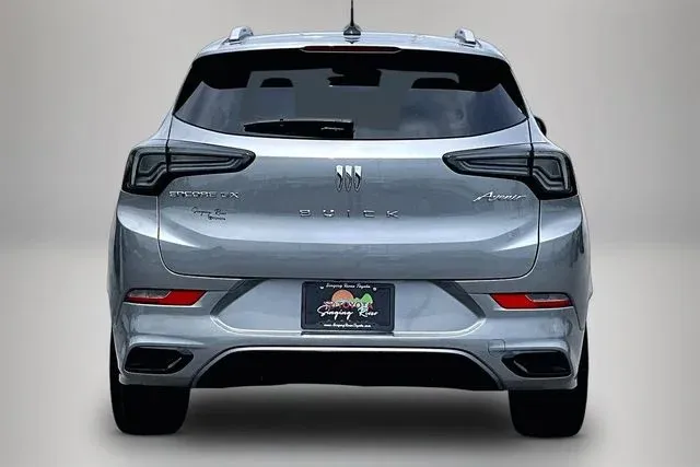 2024 Buick Encore GX Avenir thumbnail 6