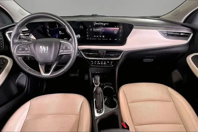 2024 Buick Encore GX Avenir thumbnail 7