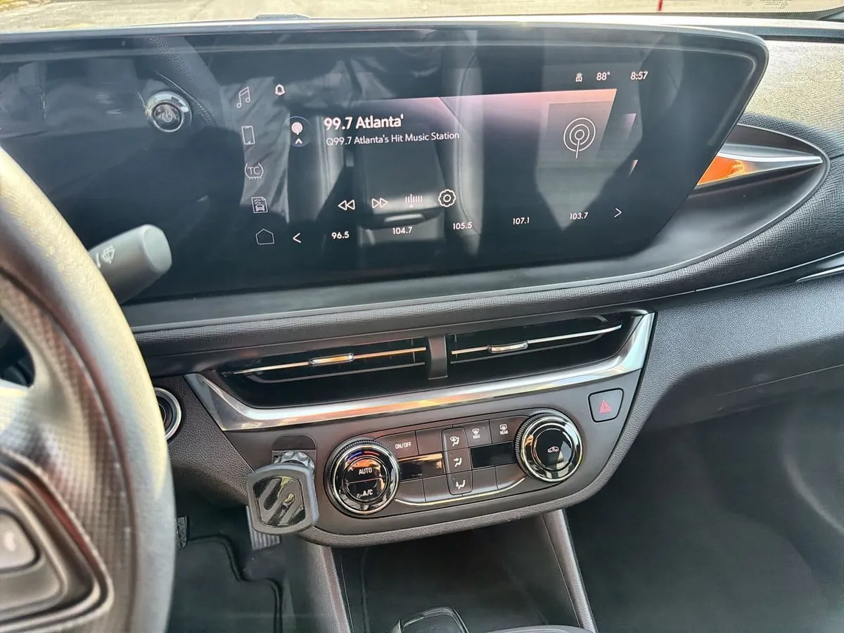 2024 Buick Envista Preferred thumbnail 13