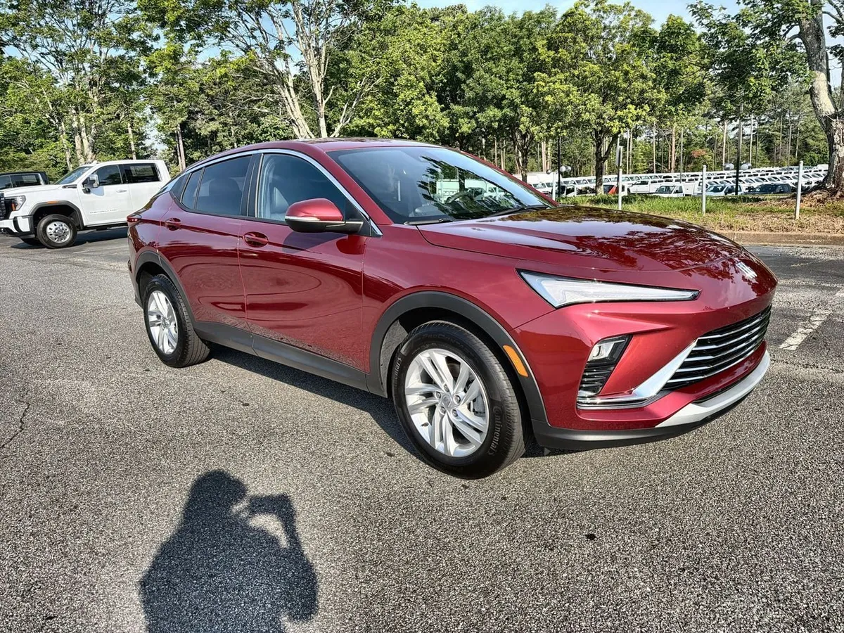 2024 Buick Envista Preferred thumbnail 2