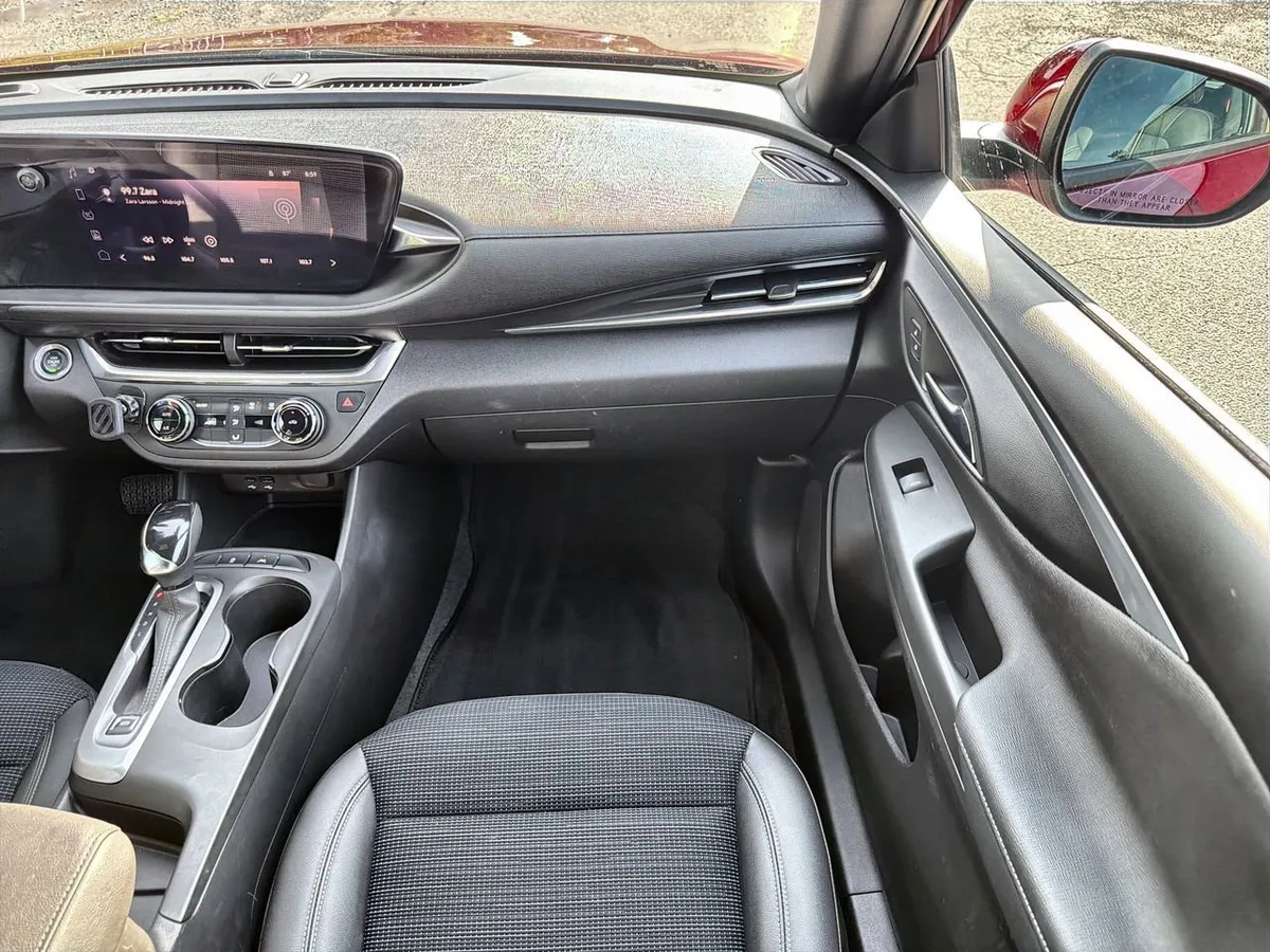 2024 Buick Envista Preferred thumbnail 24