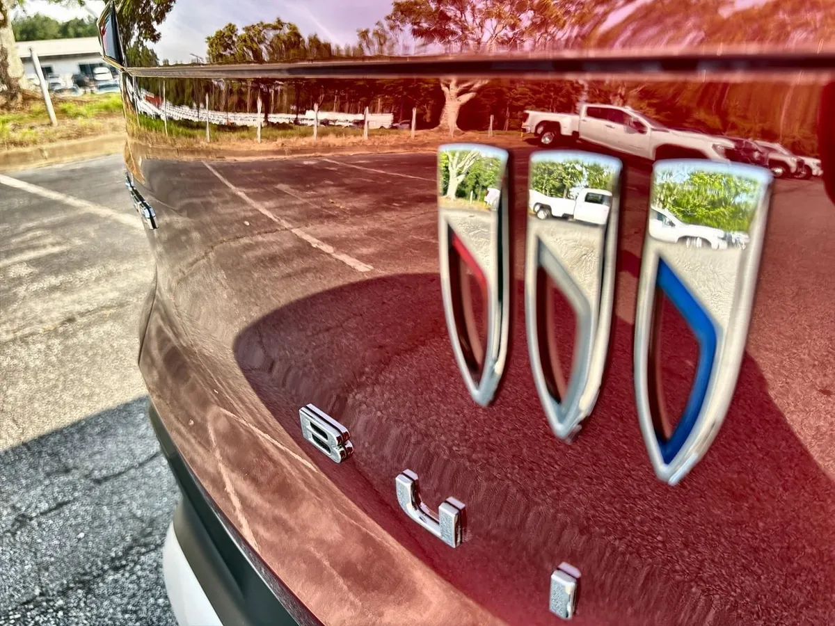 2024 Buick Envista Preferred thumbnail 26