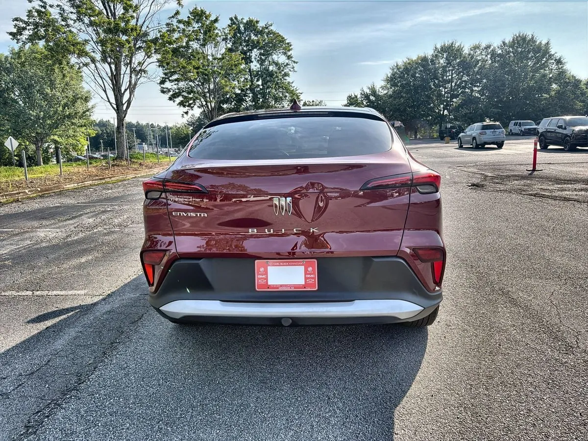 2024 Buick Envista Preferred thumbnail 7