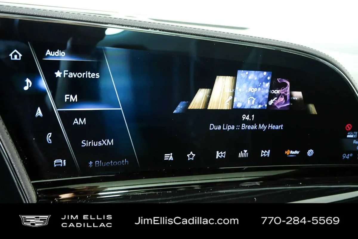 2024 Cadillac Escalade Sport thumbnail 14