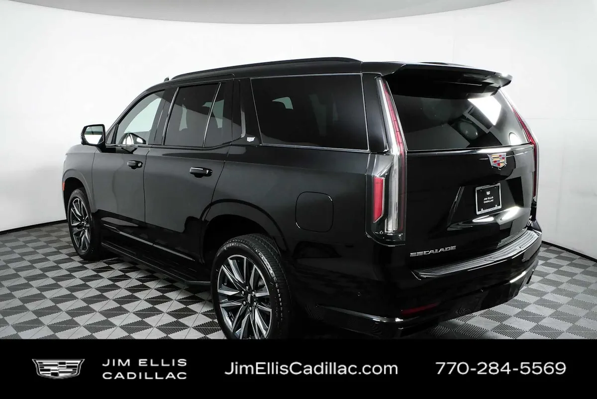 2024 Cadillac Escalade Sport thumbnail 29