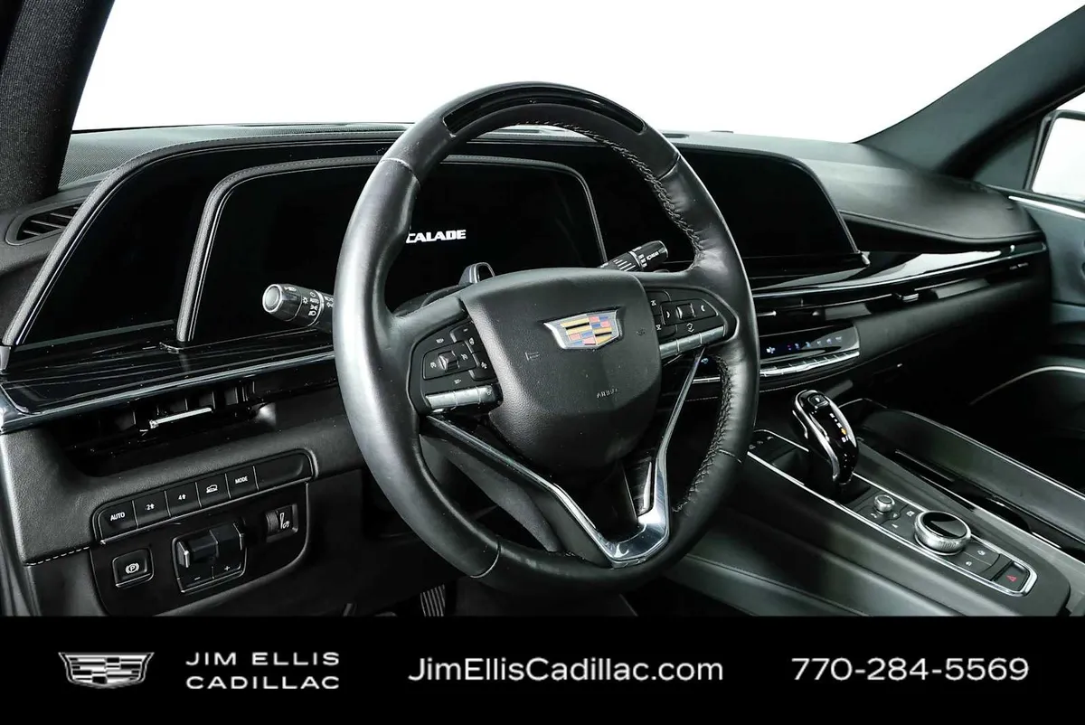 2024 Cadillac Escalade Sport thumbnail 4