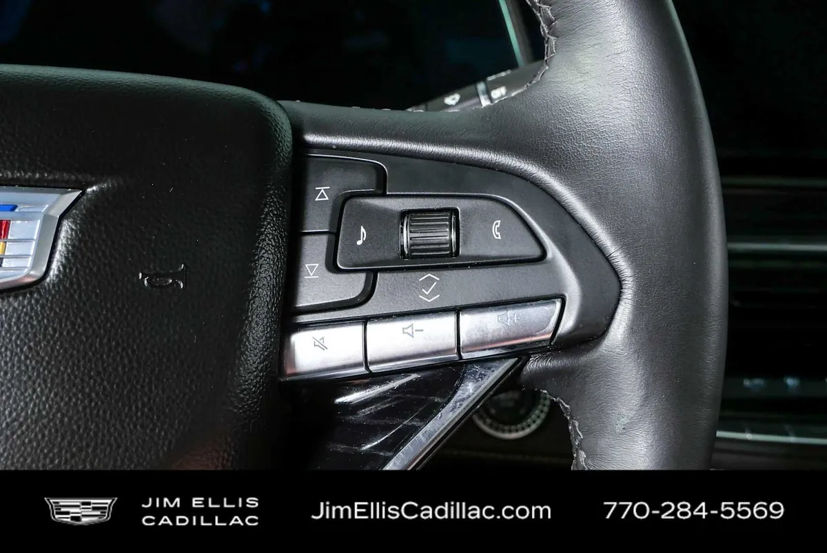 2024 Cadillac Escalade Sport thumbnail 12