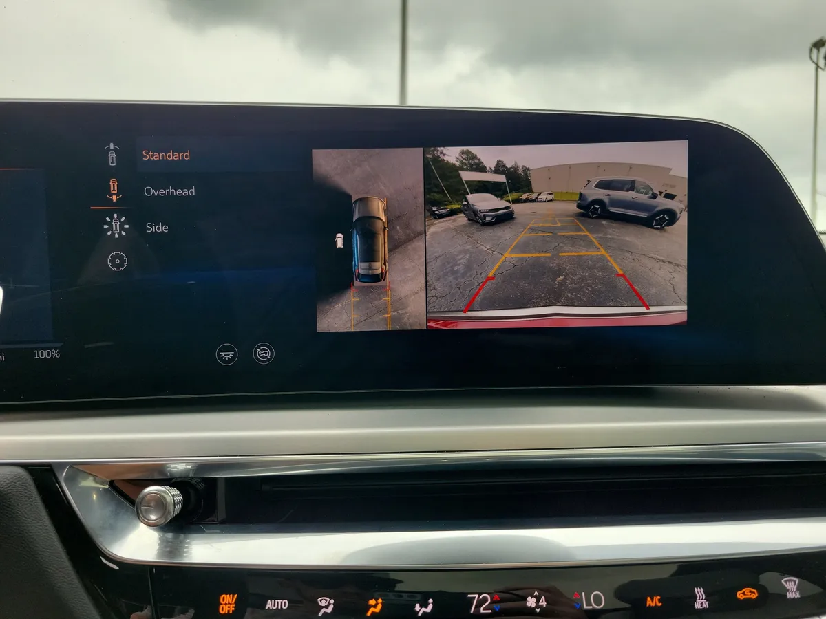 2024 CADILLAC LYRIQ Luxury thumbnail 15