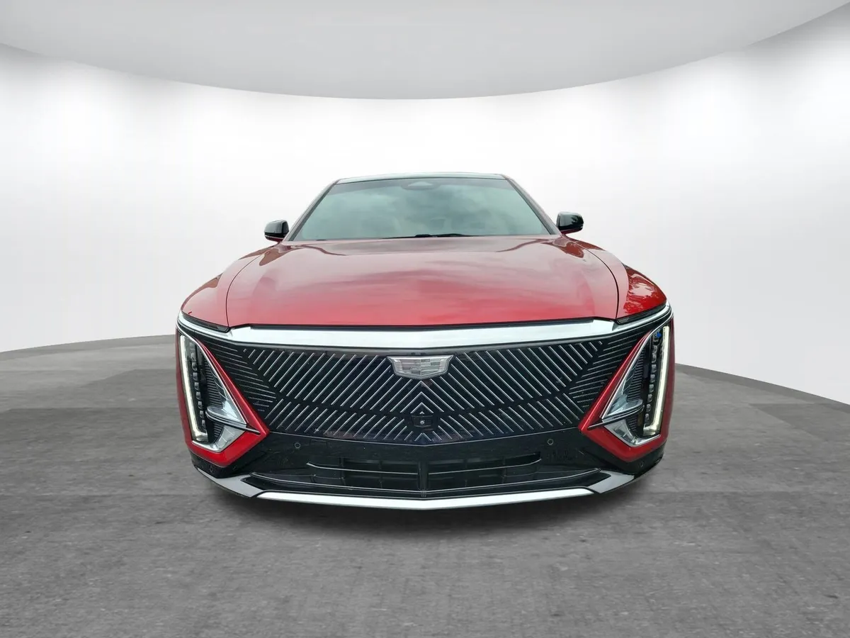 2024 CADILLAC LYRIQ Luxury thumbnail 23