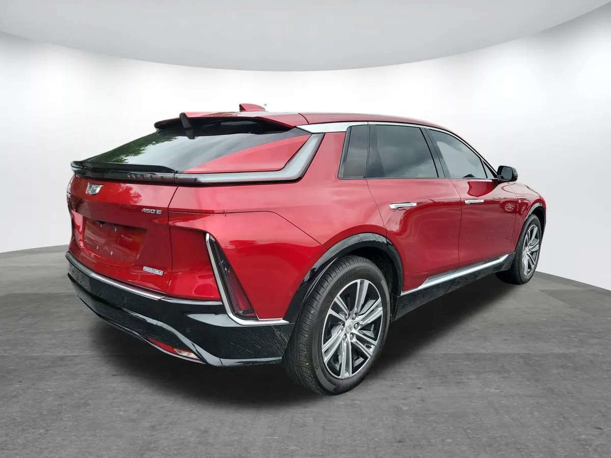 2024 CADILLAC LYRIQ Luxury thumbnail 26