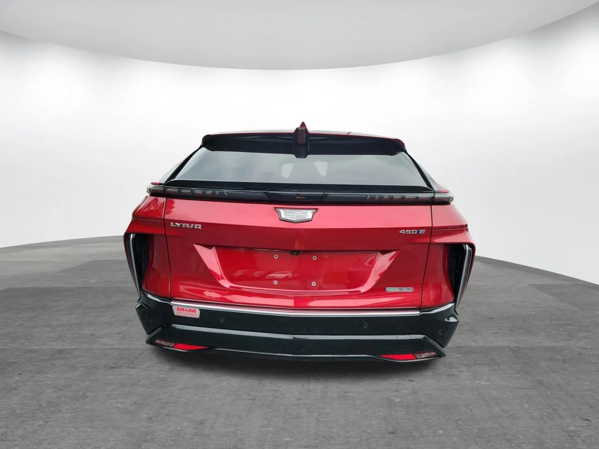 2024 CADILLAC LYRIQ Luxury thumbnail 27