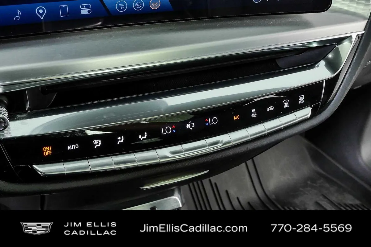 2024 Cadillac LYRIQ Sport 1 thumbnail 15
