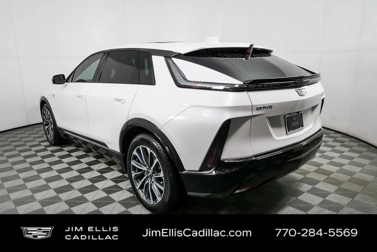 2024 Cadillac LYRIQ Sport 1 thumbnail 27