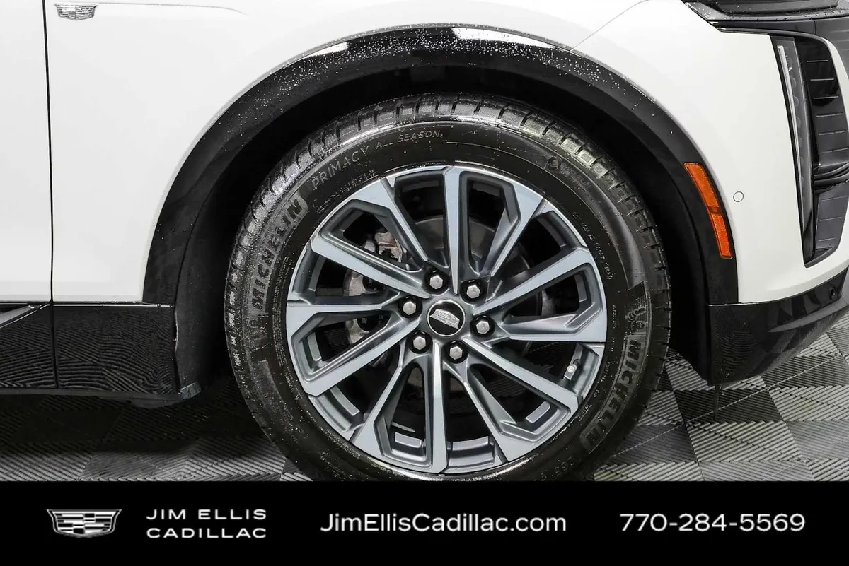 2024 Cadillac LYRIQ Sport 1 thumbnail 37