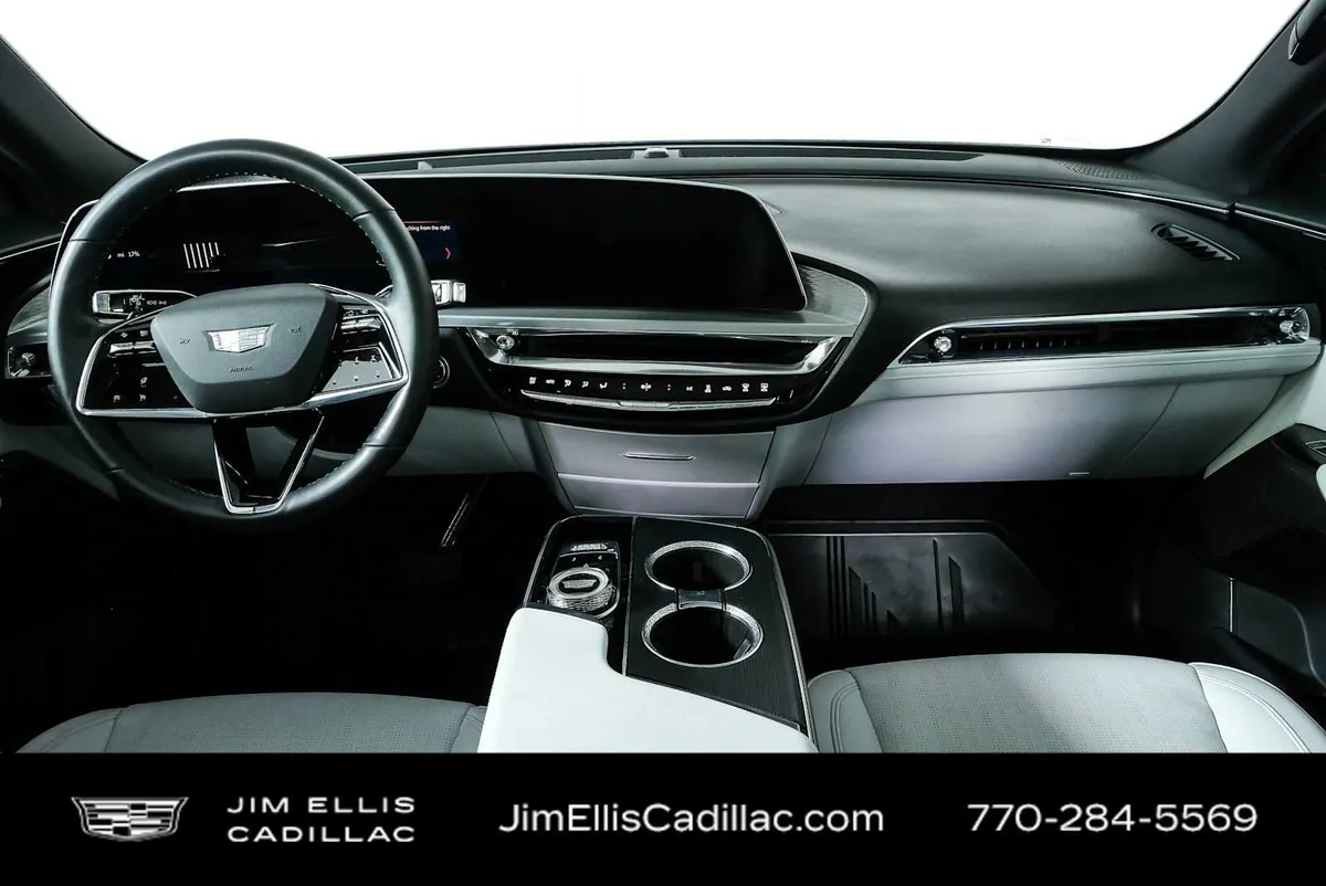 2024 Cadillac LYRIQ Sport 1 thumbnail 19