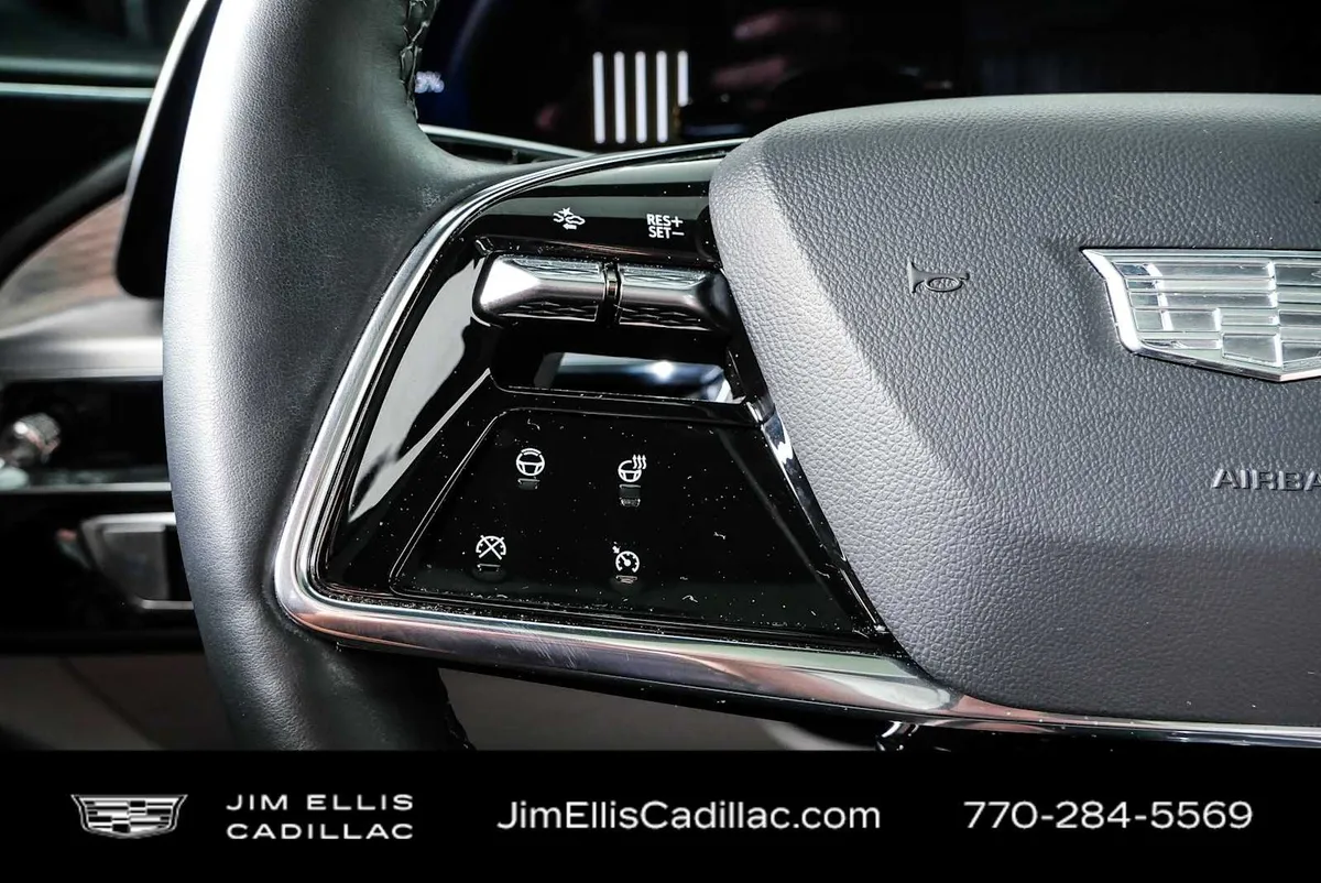 2024 Cadillac LYRIQ Sport 2 thumbnail 11