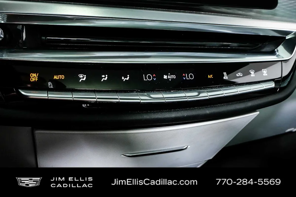 2024 Cadillac LYRIQ Sport 2 thumbnail 16