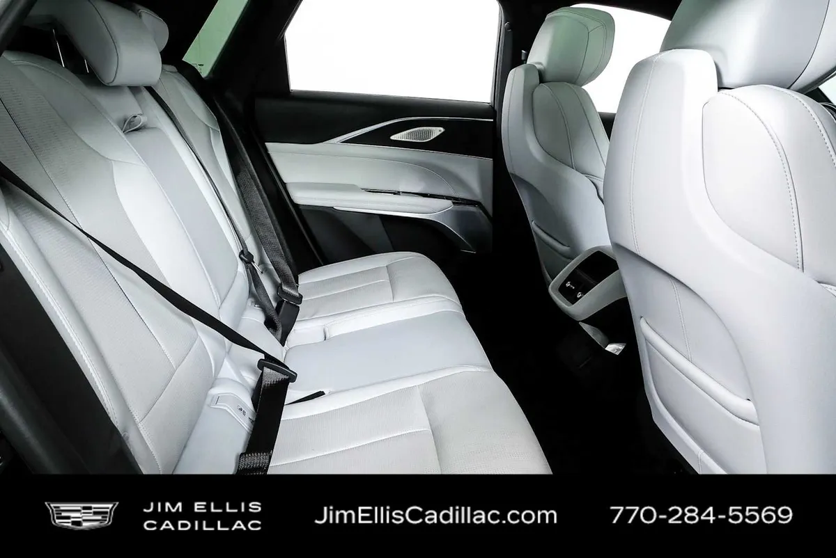 2024 Cadillac LYRIQ Sport 2 thumbnail 22