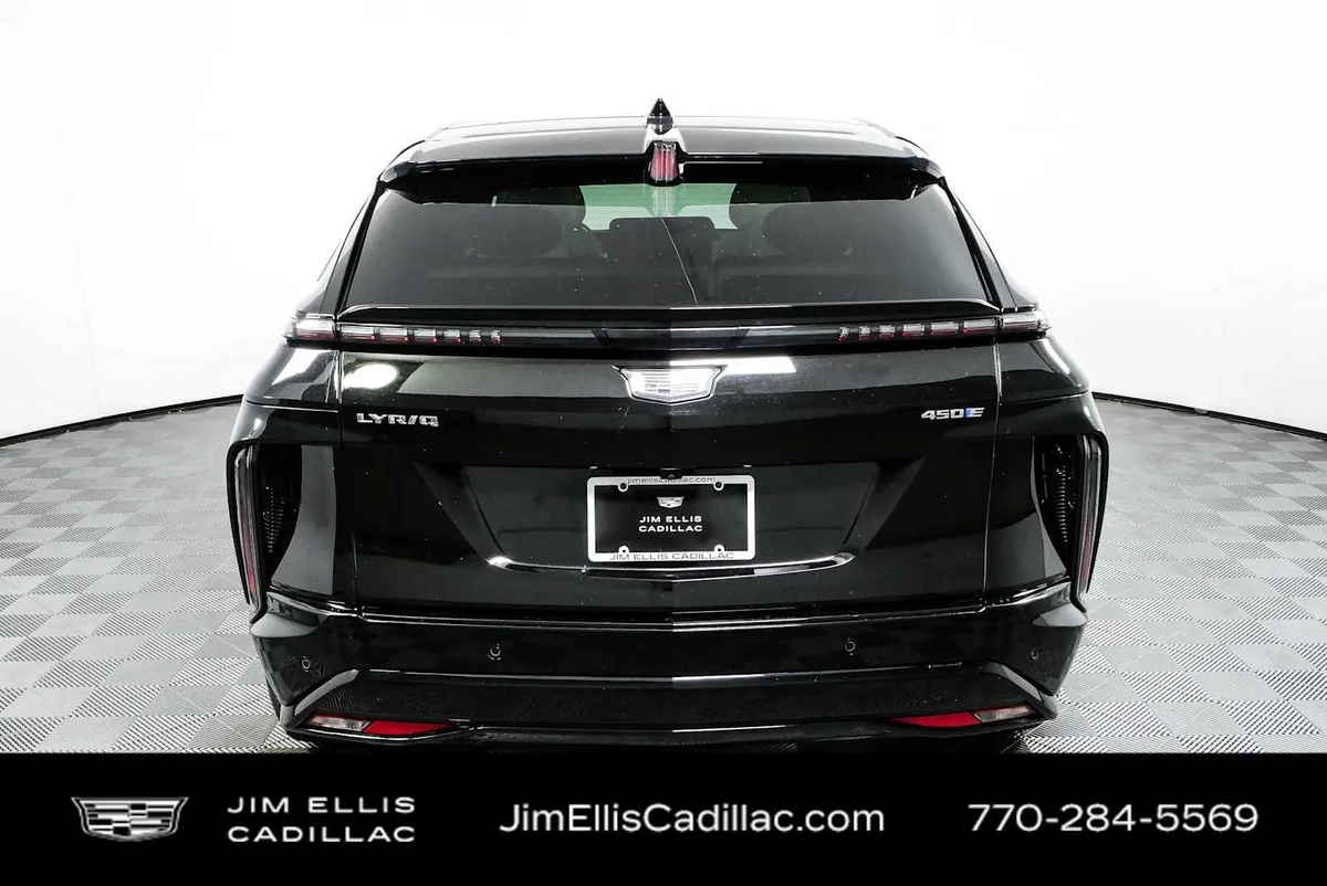 2024 Cadillac LYRIQ Sport 2 thumbnail 28