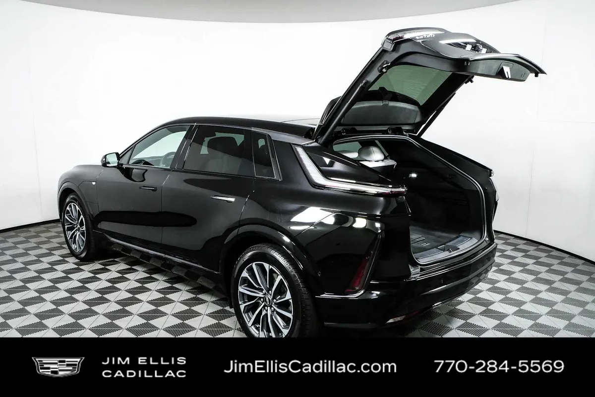 2024 Cadillac LYRIQ Sport 2 thumbnail 34