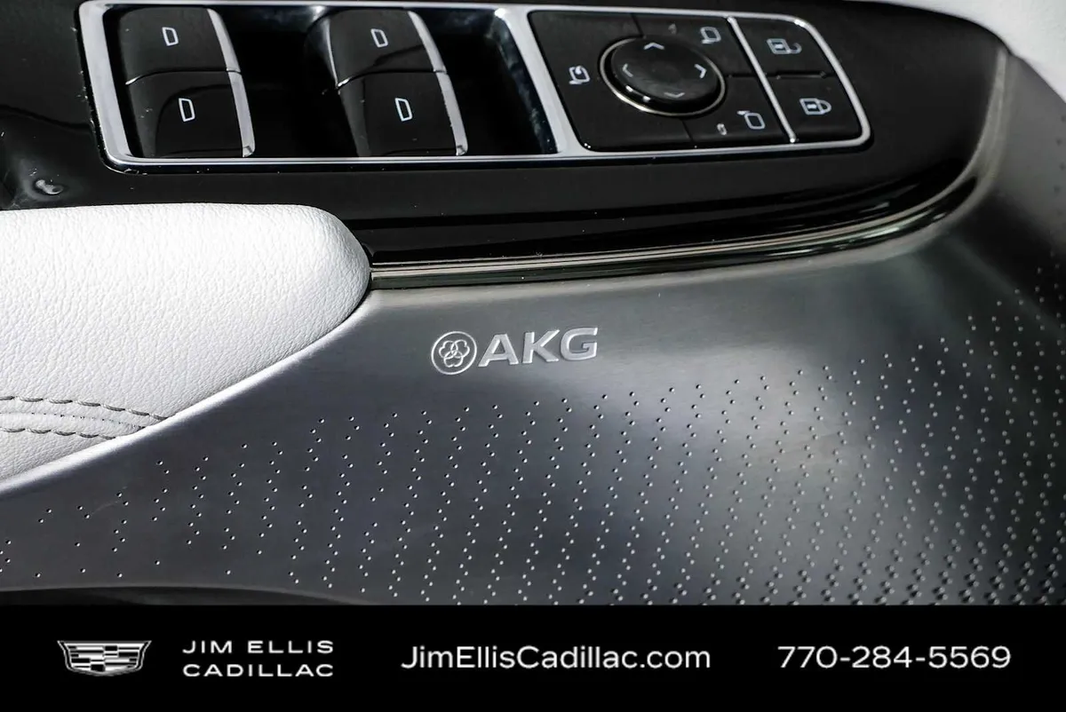 2024 Cadillac LYRIQ Sport 2 thumbnail 7