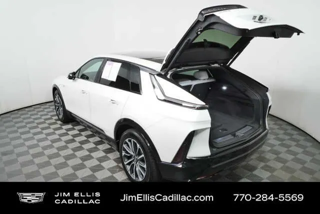 2024 Cadillac LYRIQ Sport 2 thumbnail 30