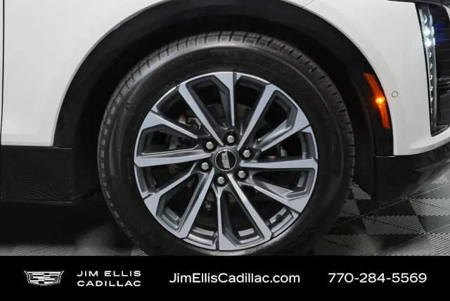2024 Cadillac LYRIQ Sport 2 thumbnail 39