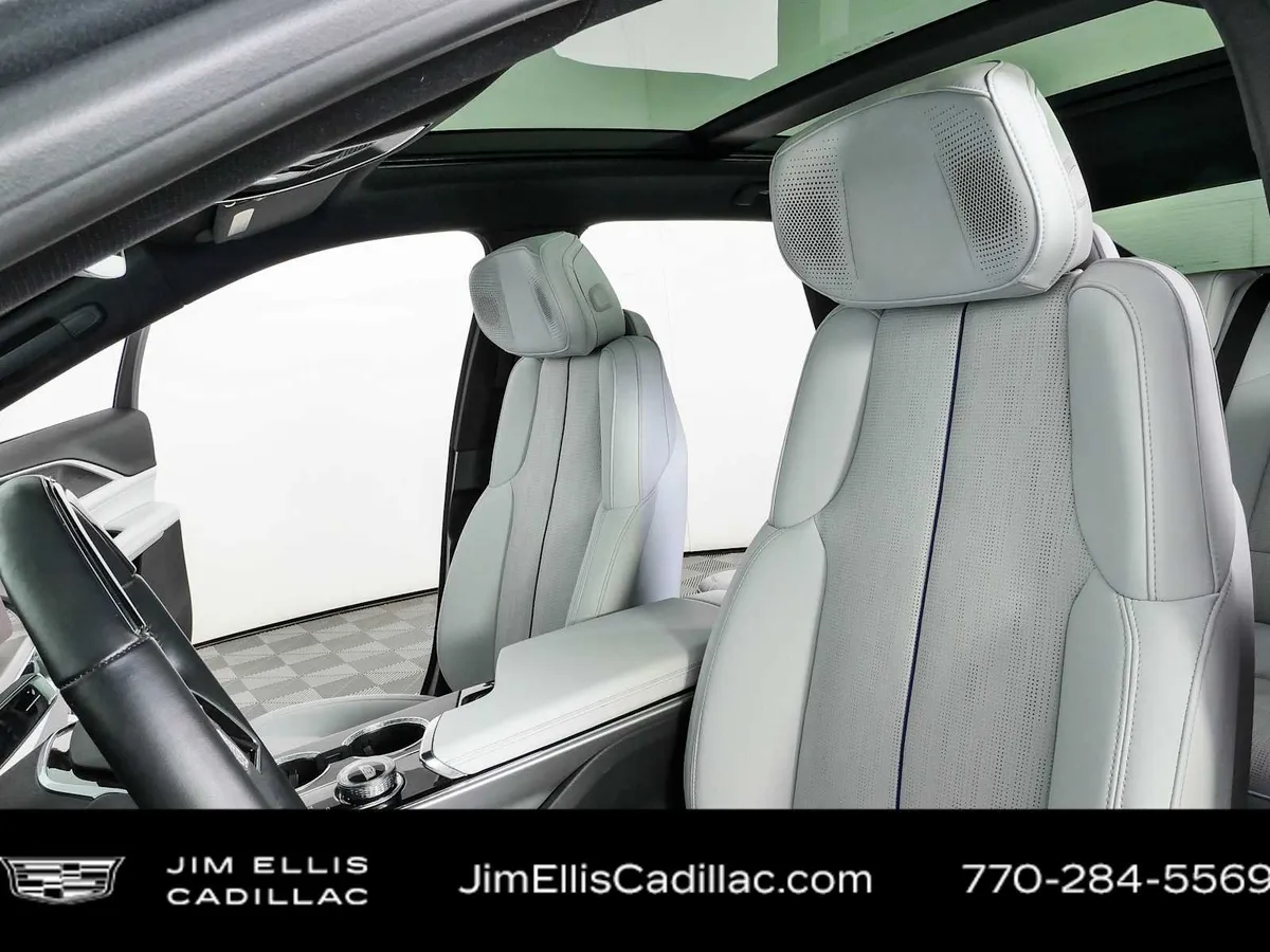 2024 Cadillac LYRIQ Sport 2 thumbnail 5