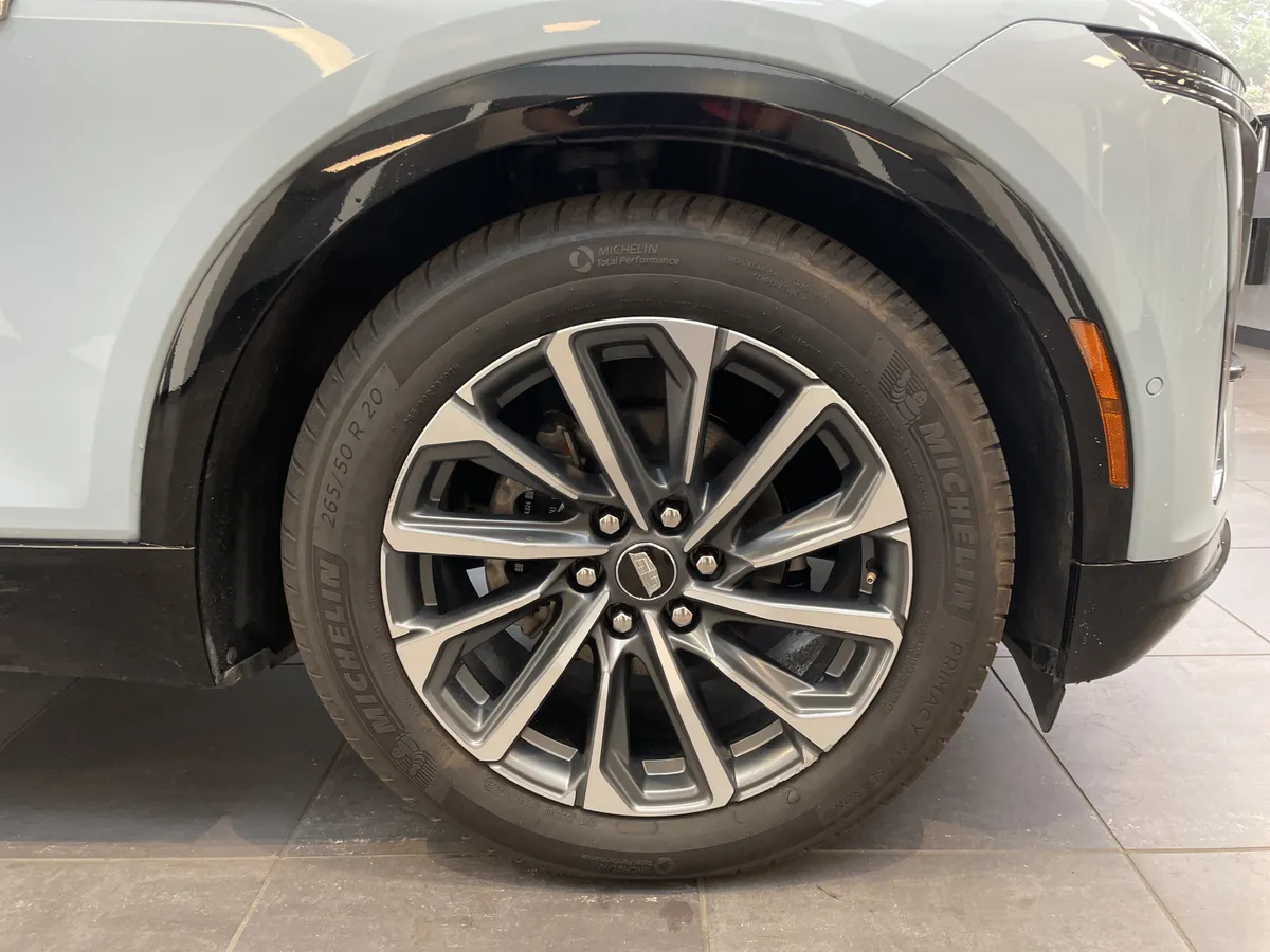 2024 CADILLAC LYRIQ Sport thumbnail 11