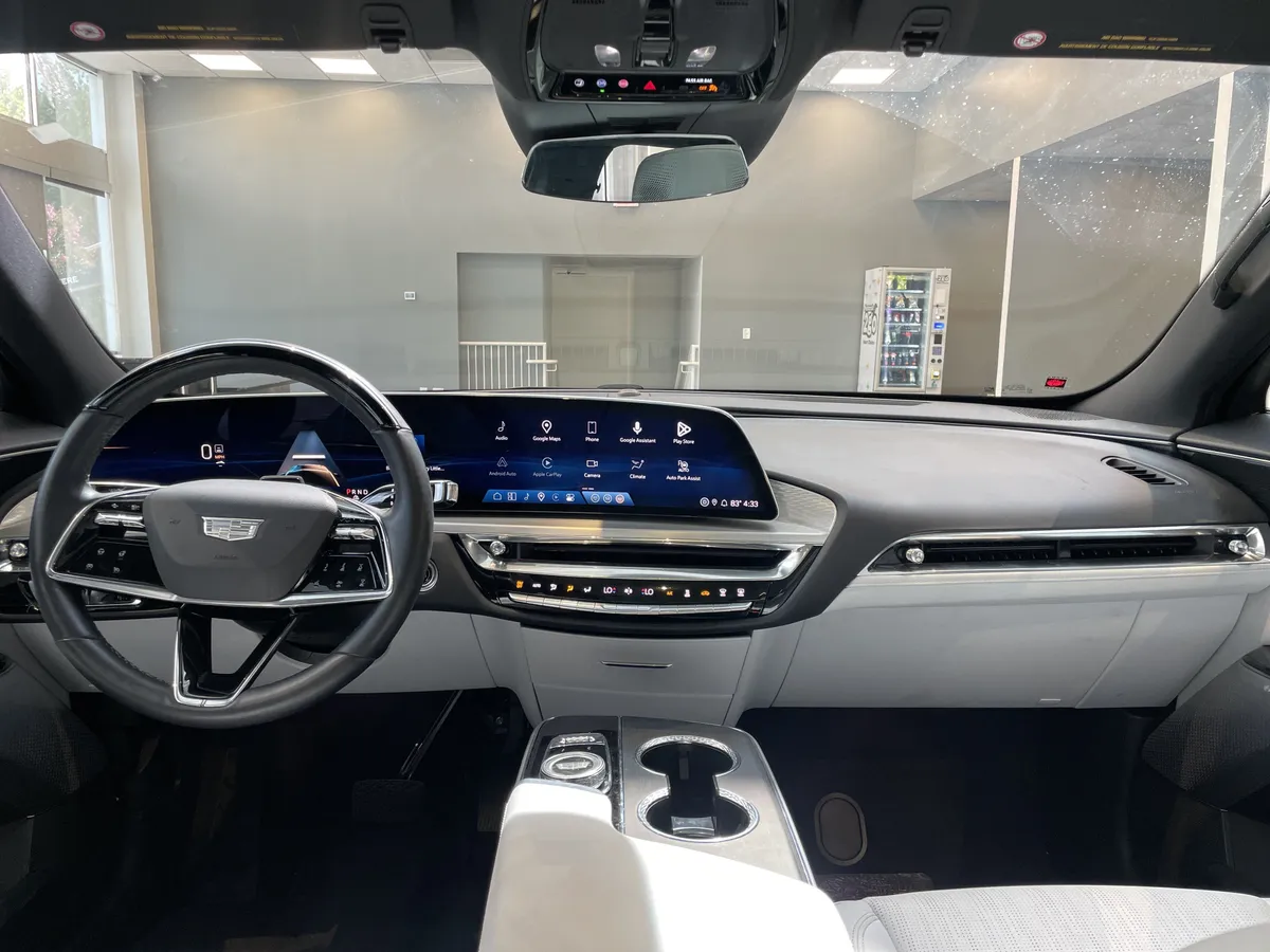2024 CADILLAC LYRIQ Sport thumbnail 34