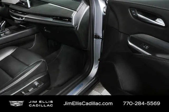 2024 Cadillac XT4 Premium Luxury thumbnail 24