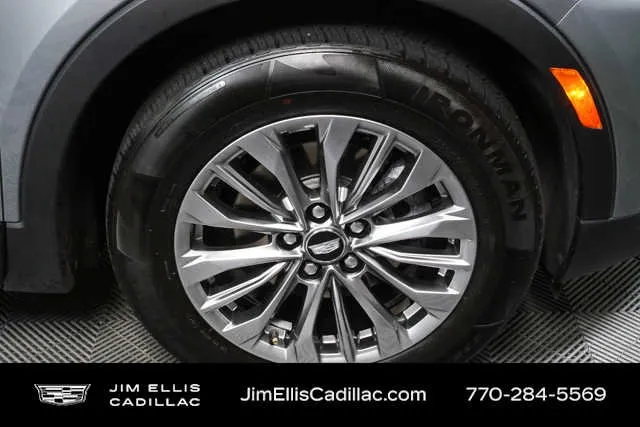 2024 Cadillac XT4 Premium Luxury thumbnail 37