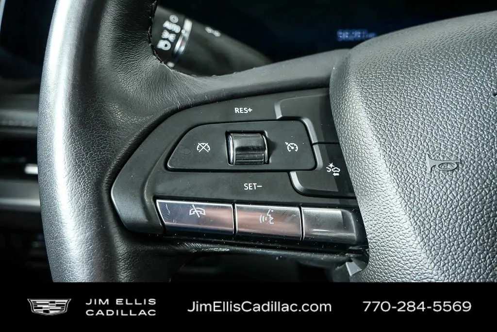 2024 Cadillac XT4 Premium Luxury thumbnail 10