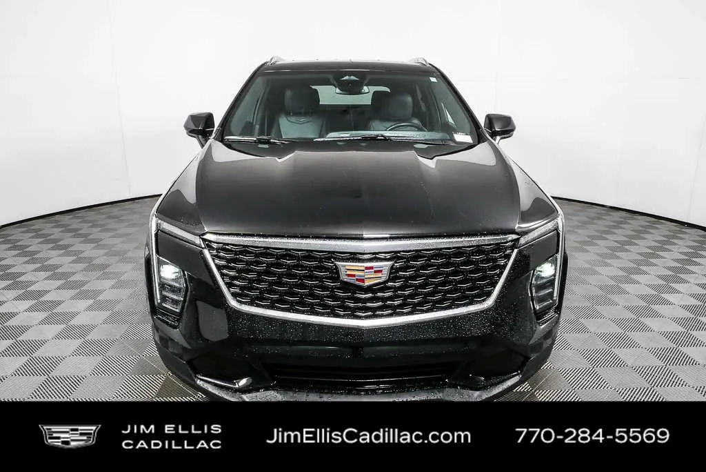 2024 Cadillac XT4 Premium Luxury thumbnail 25