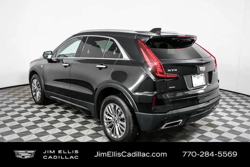 2024 Cadillac XT4 Premium Luxury thumbnail 27