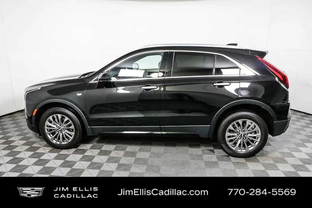 2024 Cadillac XT4 Premium Luxury thumbnail 28
