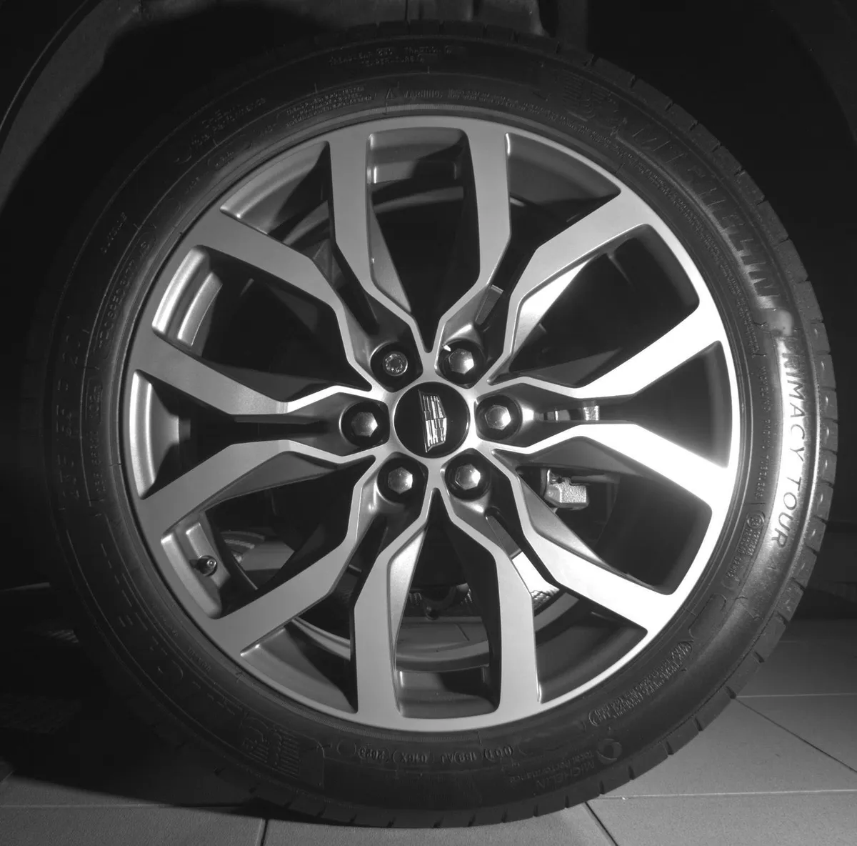 2024 Cadillac XT5 AWD Sport thumbnail 13