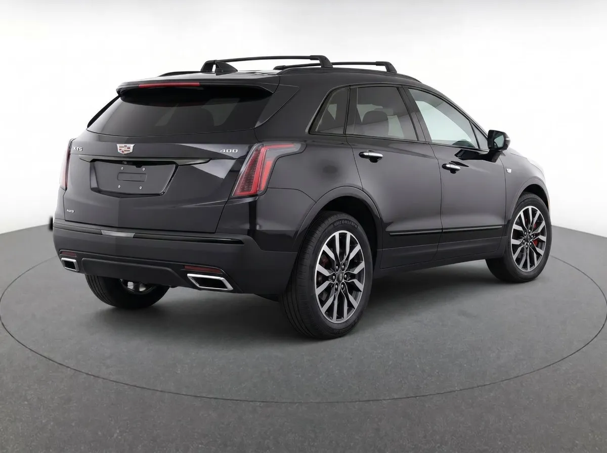 2024 Cadillac XT5 AWD Sport thumbnail 4