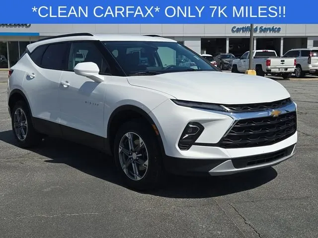 2024 Chevrolet Blazer LT thumbnail 4