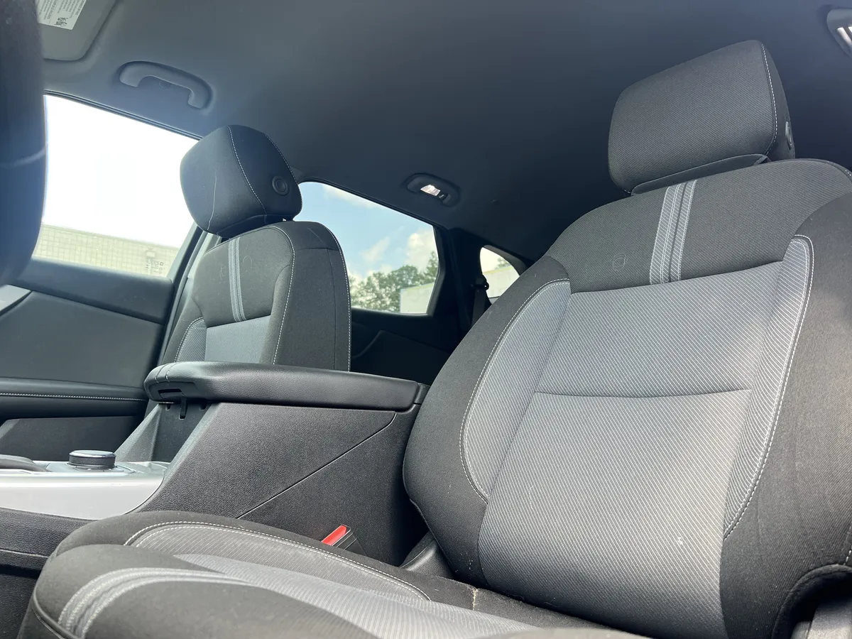2024 Chevrolet Blazer LT w/2LT thumbnail 3
