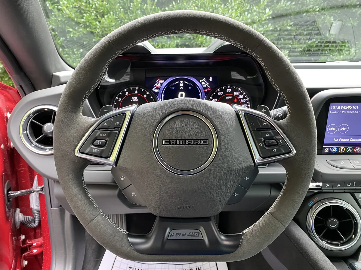 2024 Chevrolet Camaro 2SS thumbnail 17
