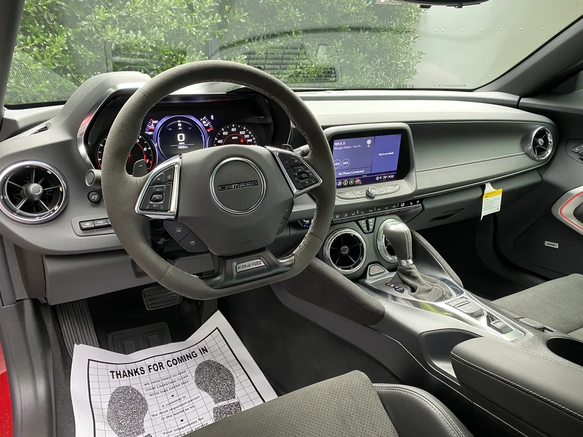 2024 Chevrolet Camaro 2SS thumbnail 33