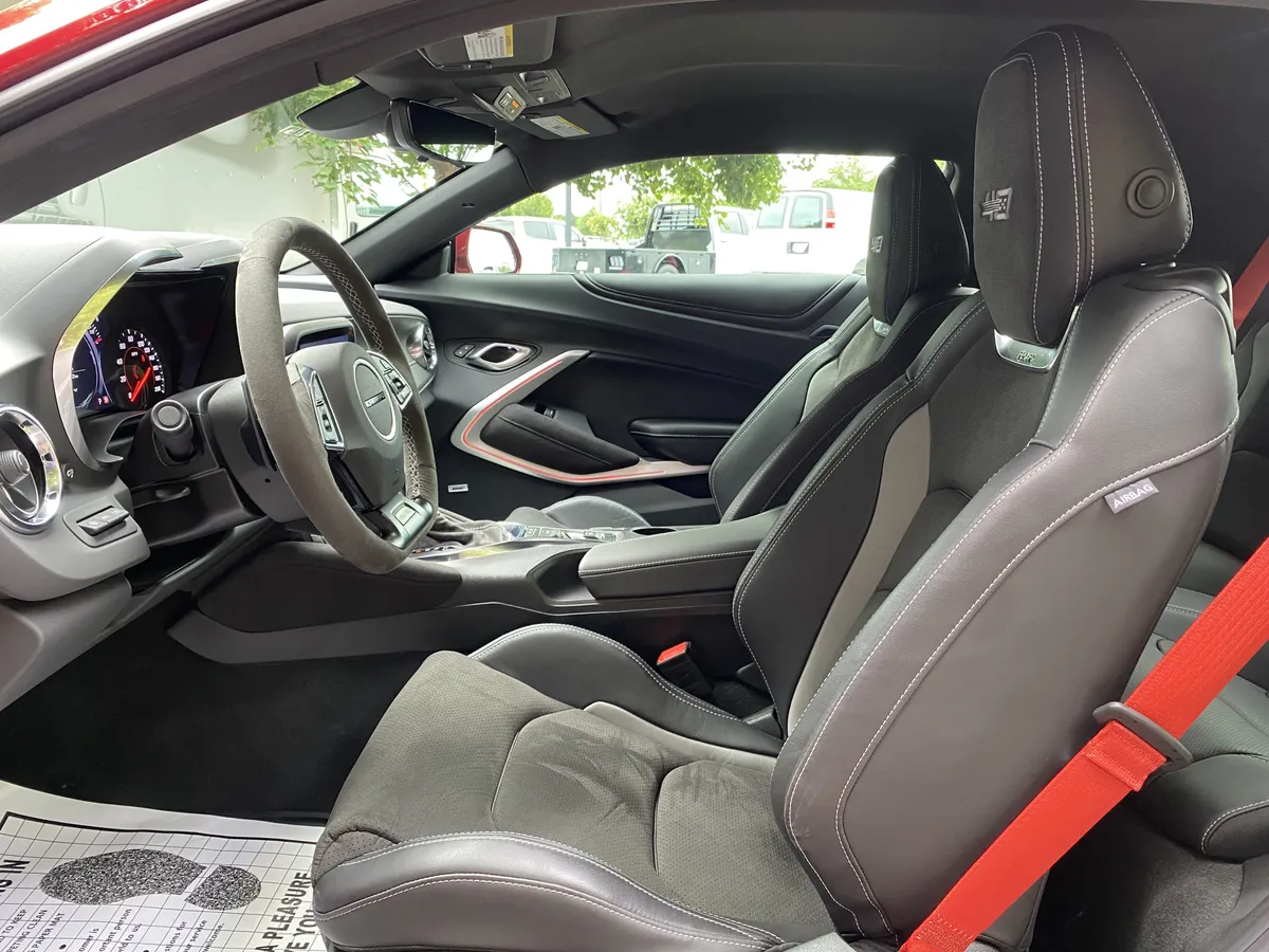 2024 Chevrolet Camaro 2SS thumbnail 34