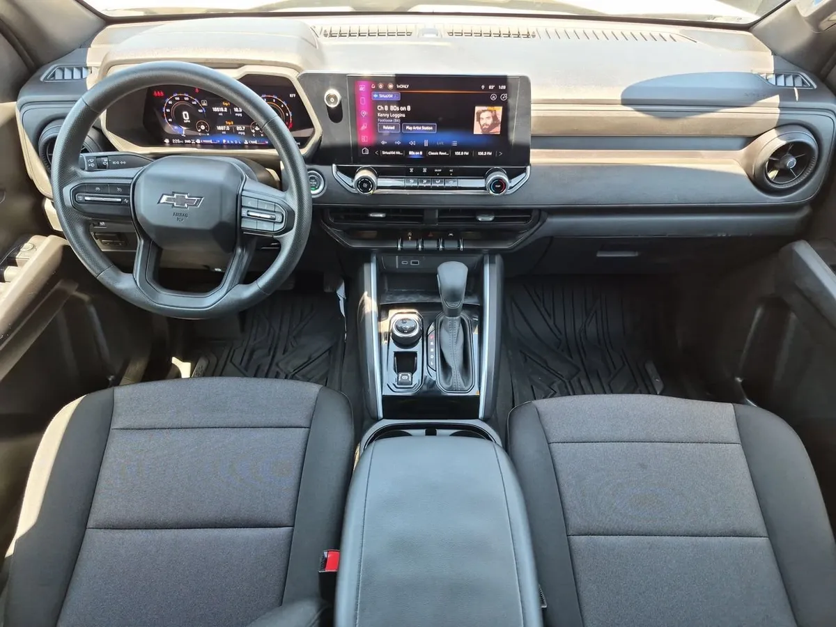2024 Chevrolet Colorado Trail Boss thumbnail 20