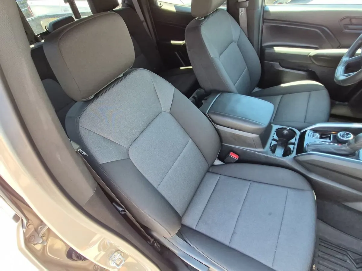 2024 Chevrolet Colorado Trail Boss thumbnail 27