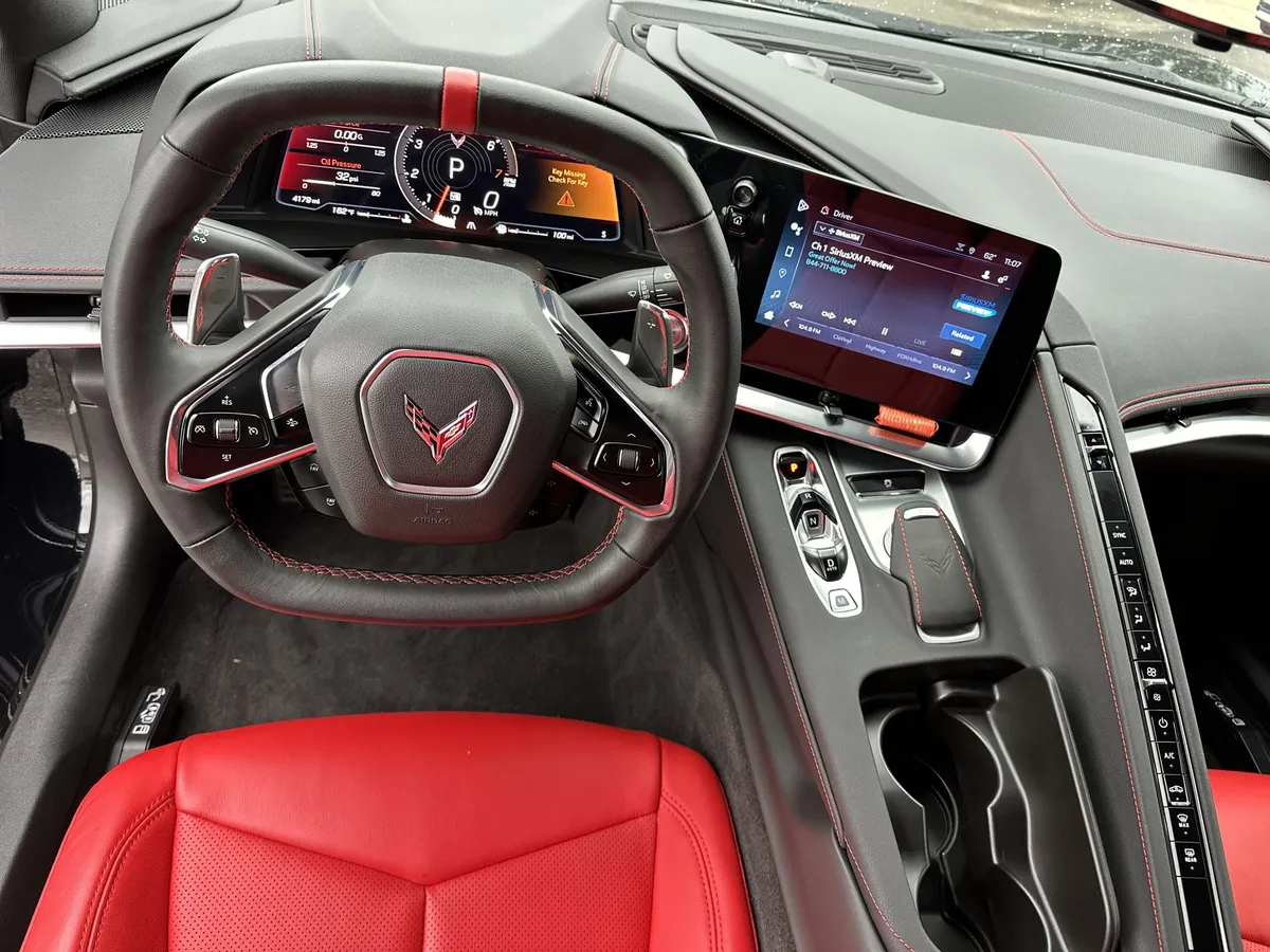 2024 Chevrolet Corvette 1LT thumbnail 18
