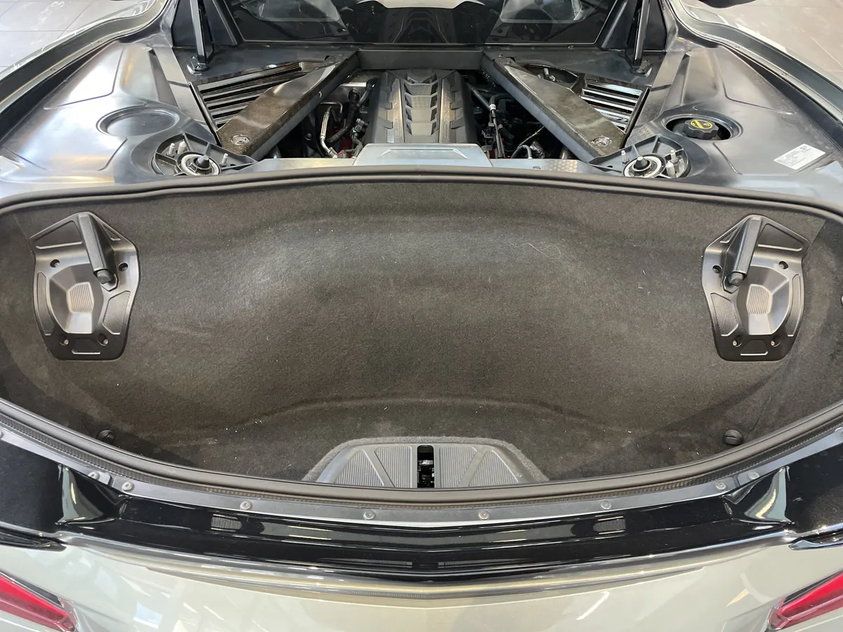 2024 Chevrolet Corvette 1LT thumbnail 35