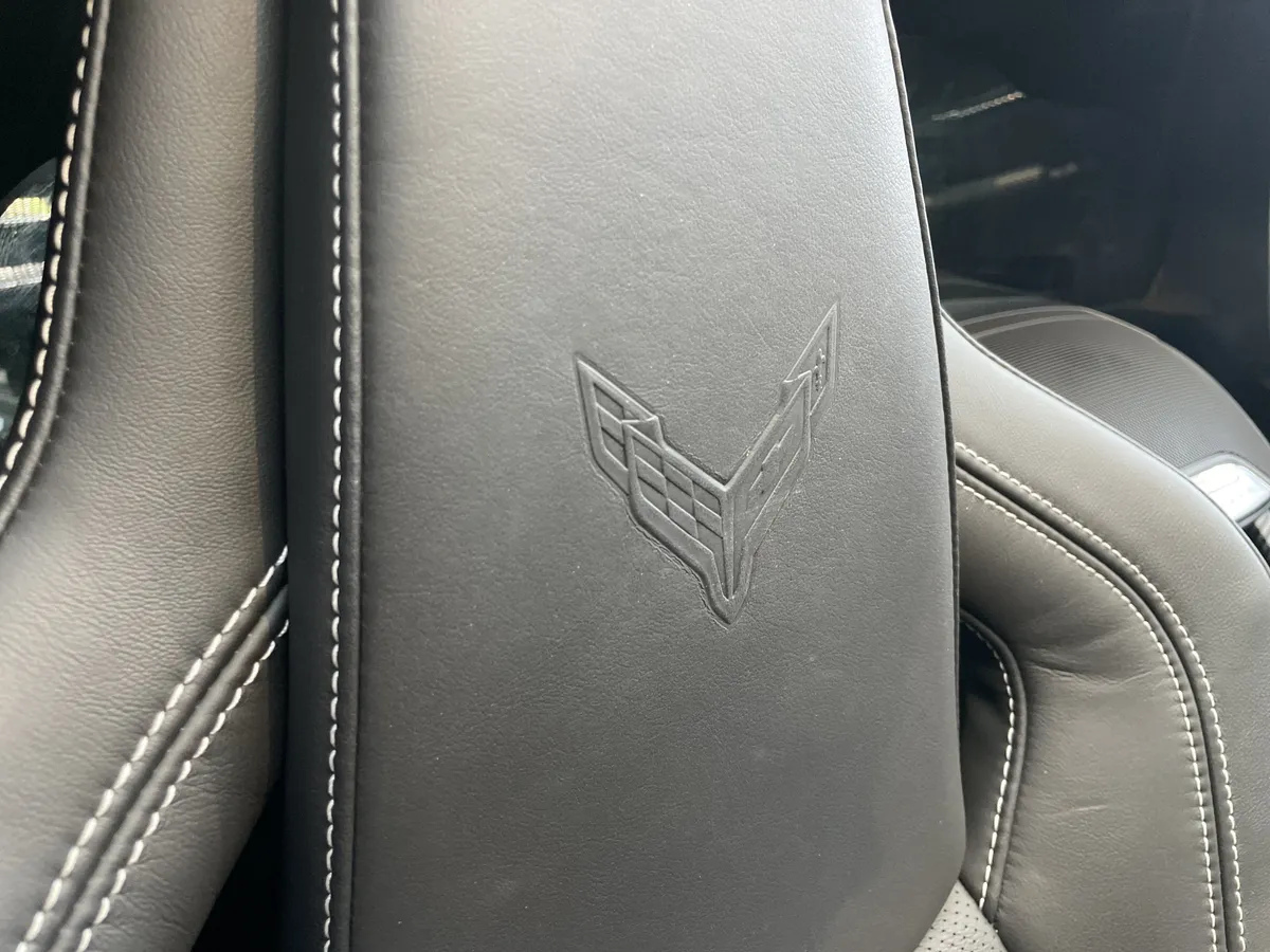 2024 Chevrolet Corvette 1LT thumbnail 38