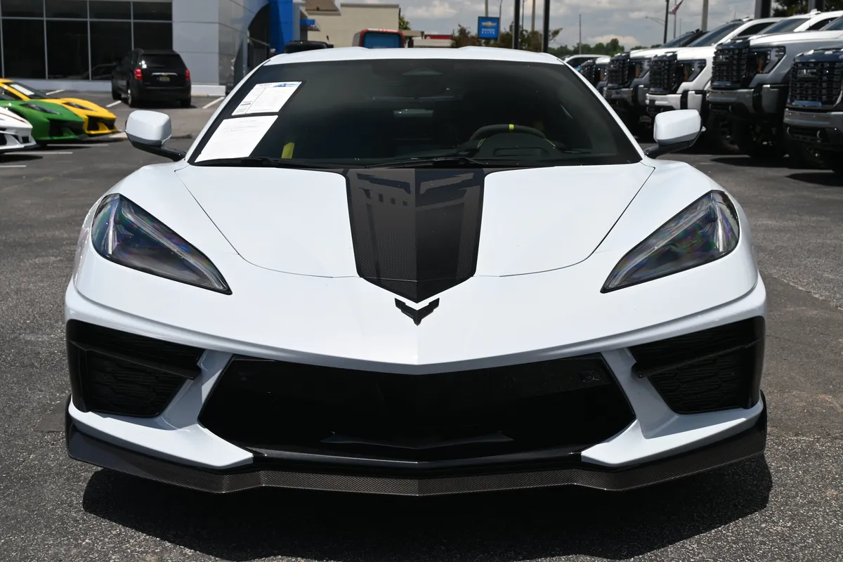 2024 Chevrolet Corvette 3LT thumbnail 2