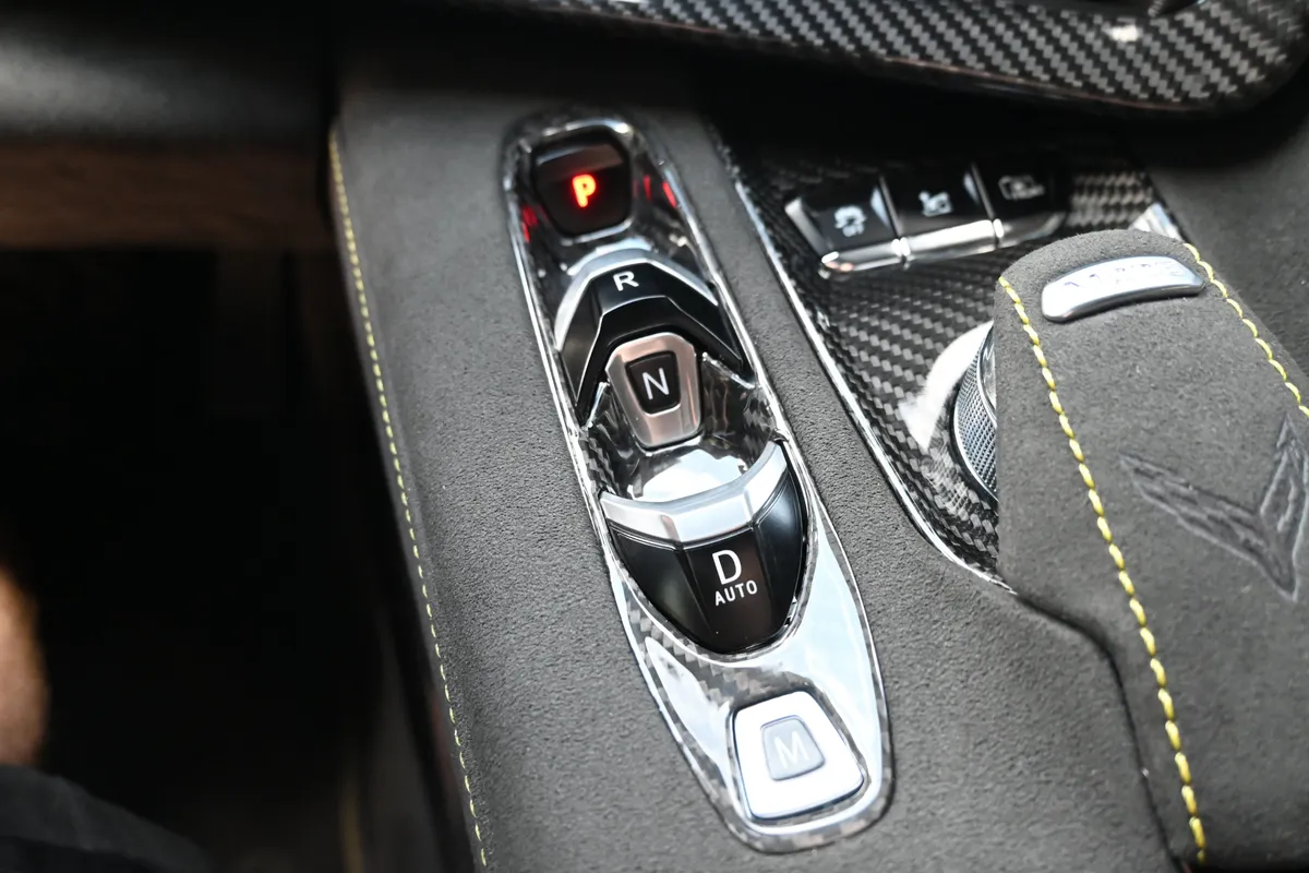 2024 Chevrolet Corvette 3LT thumbnail 23